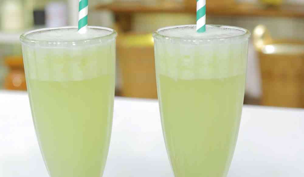 عصير الليمون بالزنجبيل