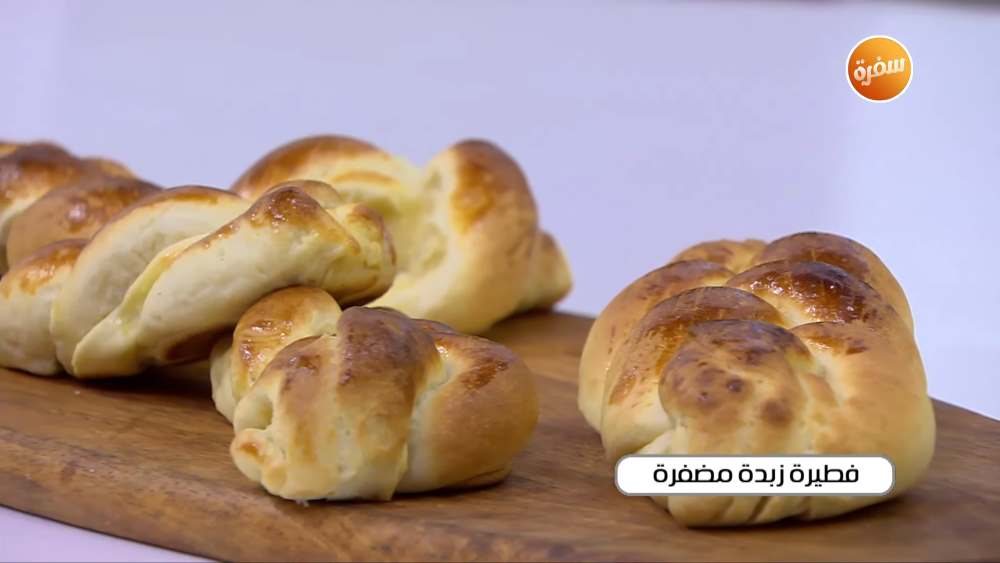 فطيرة زبدة مضفرة