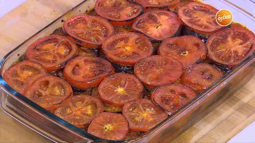 مسقعة الباذنجان المشوي باللحم