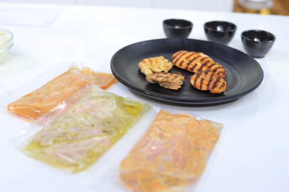 تتبيلات دجاج للتفريز