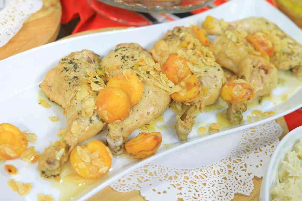 دجاج بصوص المشمش