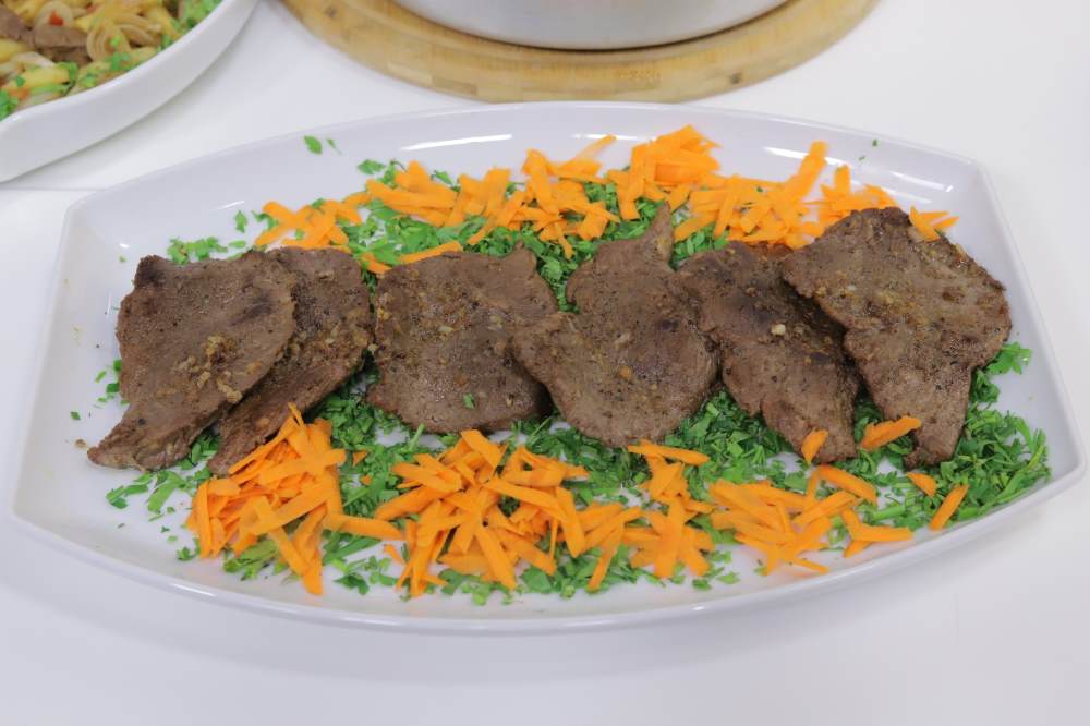 صينية لحمة ستيك