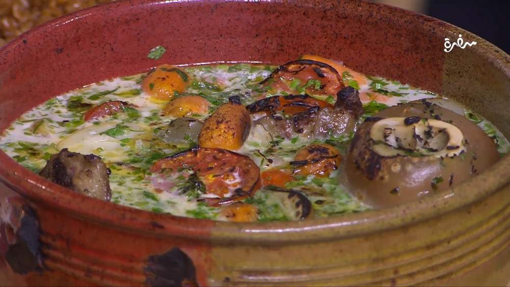 طاجن كوارع وعكاوي