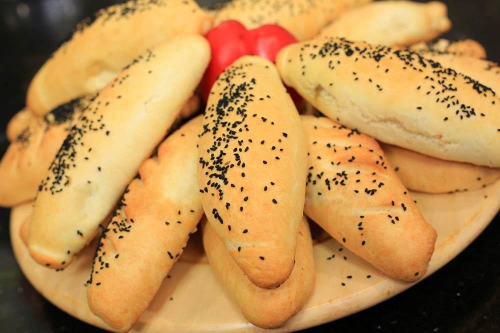 فطائر بالدجاج والأعشاب