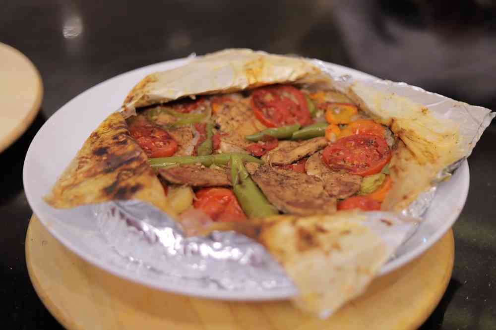 ورقة دجاج بالخضار