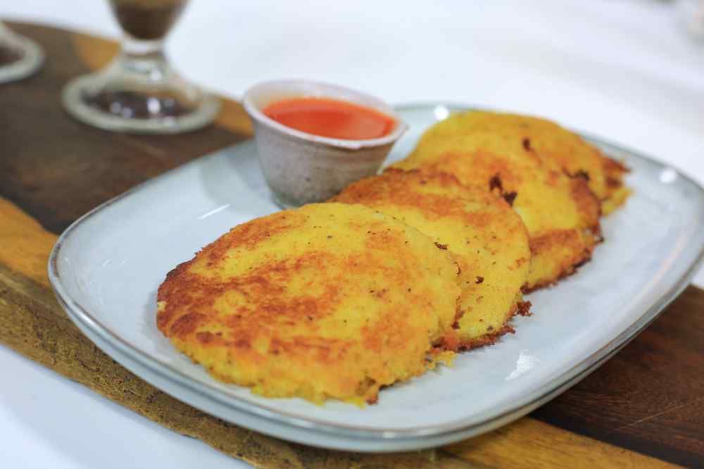 أقراص البطاطس بالجبنة