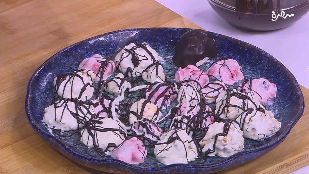 آيس كريم مانجو بالحبهان و الشوكولاتة