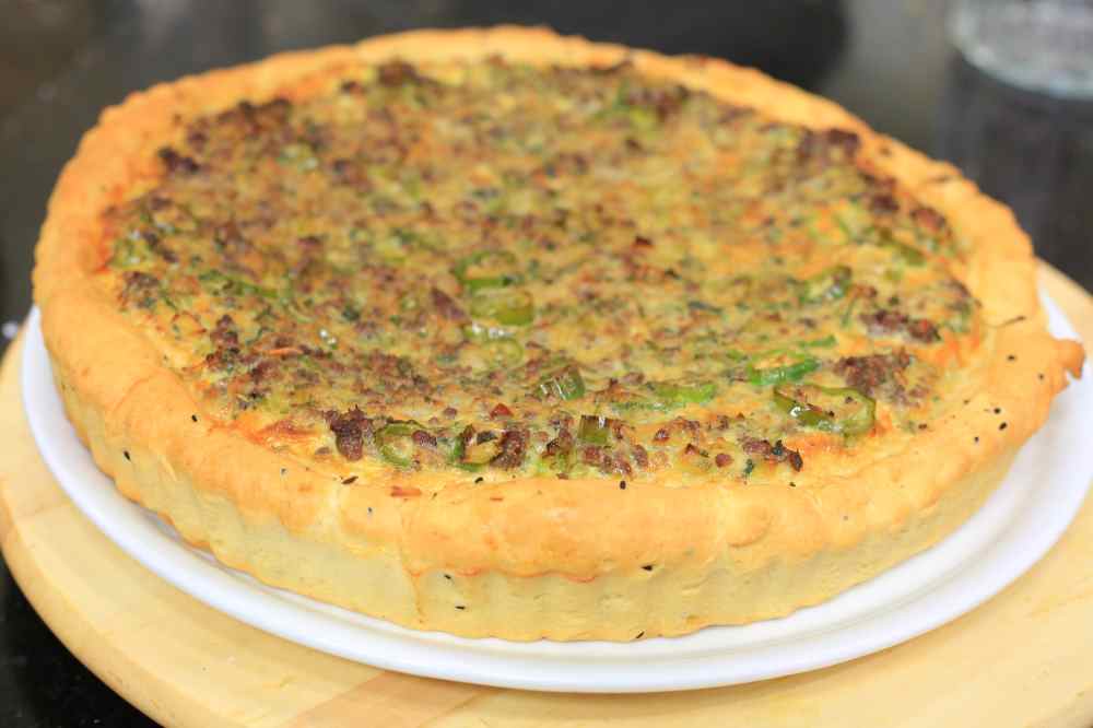 تارت لحمة مفرومة بالبصل