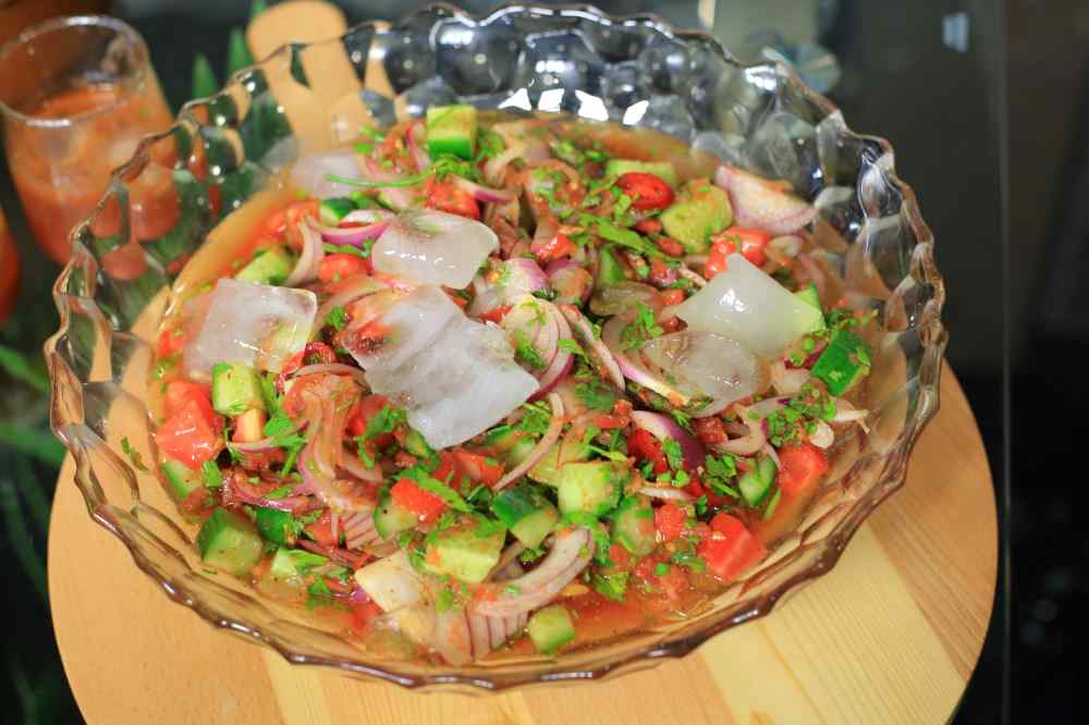 سلطة الحاتي