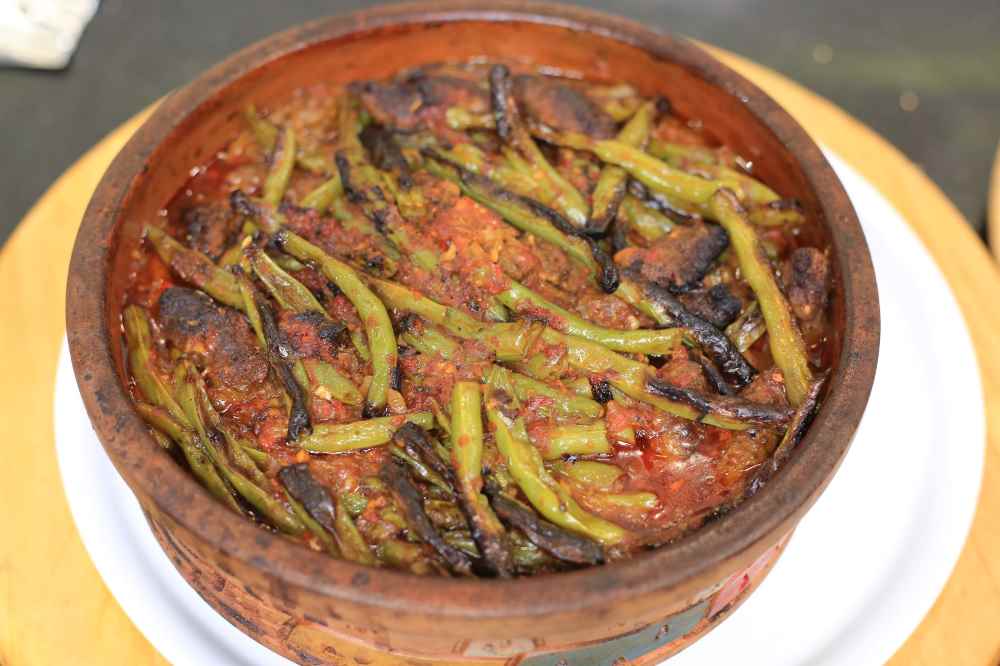 فاصوليا خضراء بالكفتة