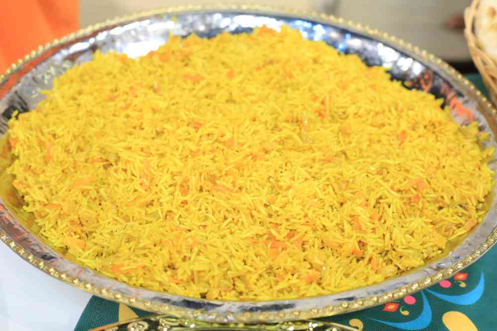 أرز بالجزر والزبيب