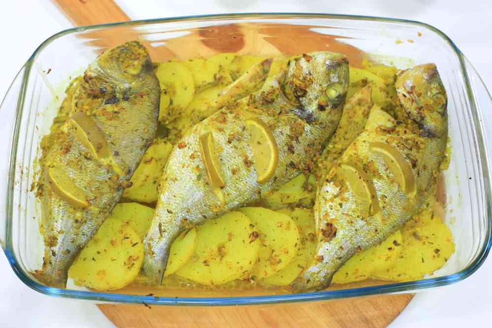 صينية سمك دنيس
