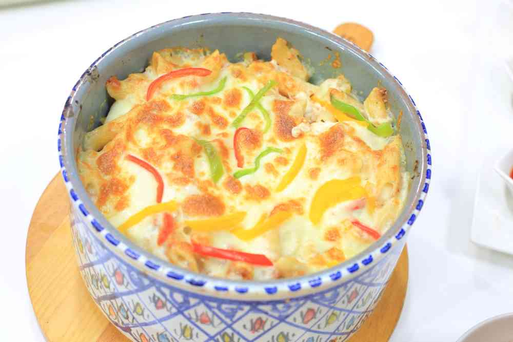 طاجن مكرونة بالبلوبيف