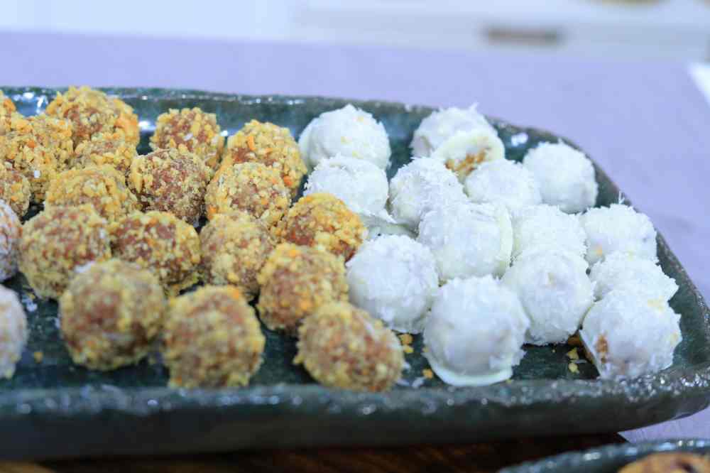 كرات الطاقة بالزنجبيل