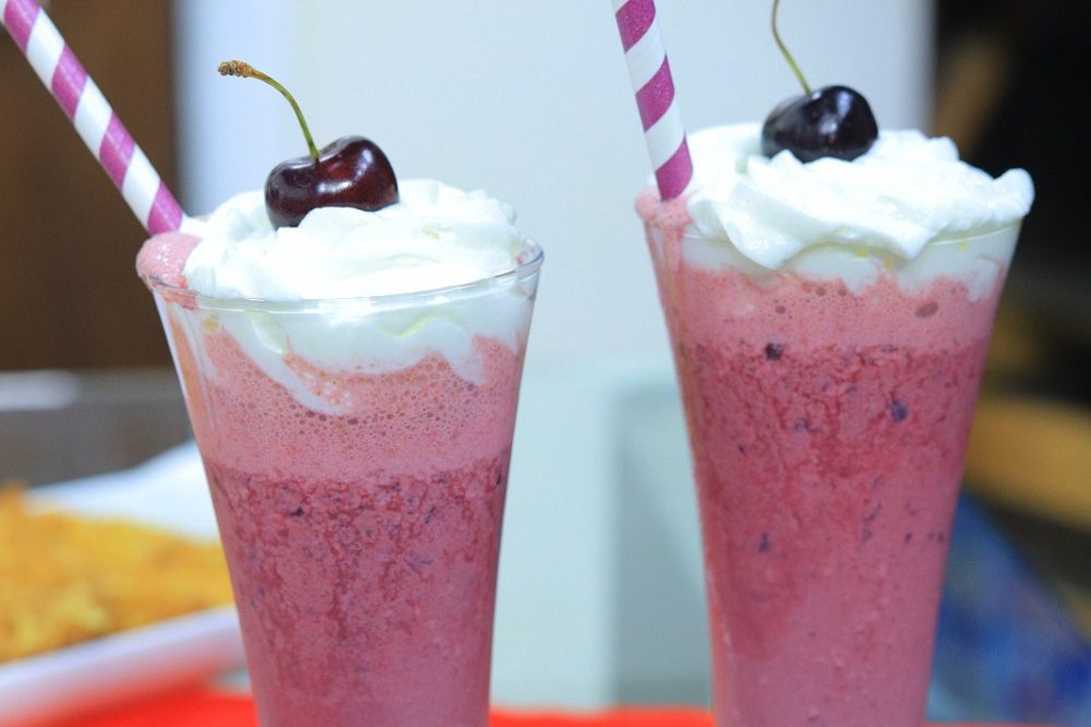 ميلك شيك الكريز