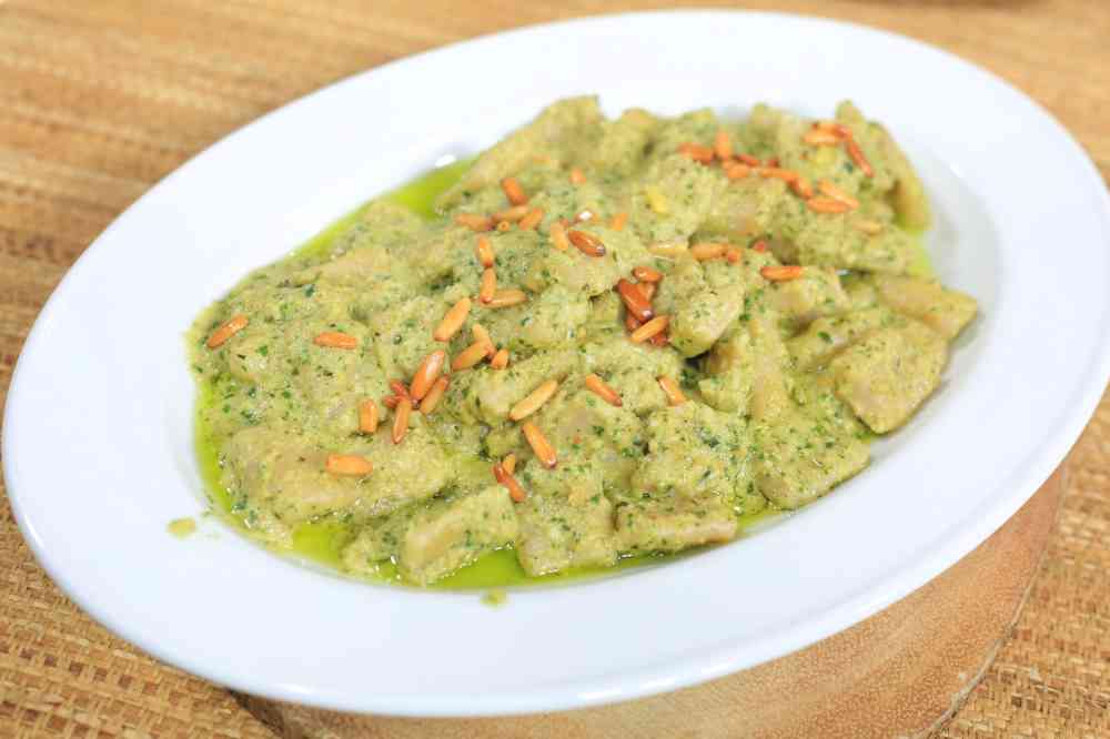 نيوكي بالبيستو
