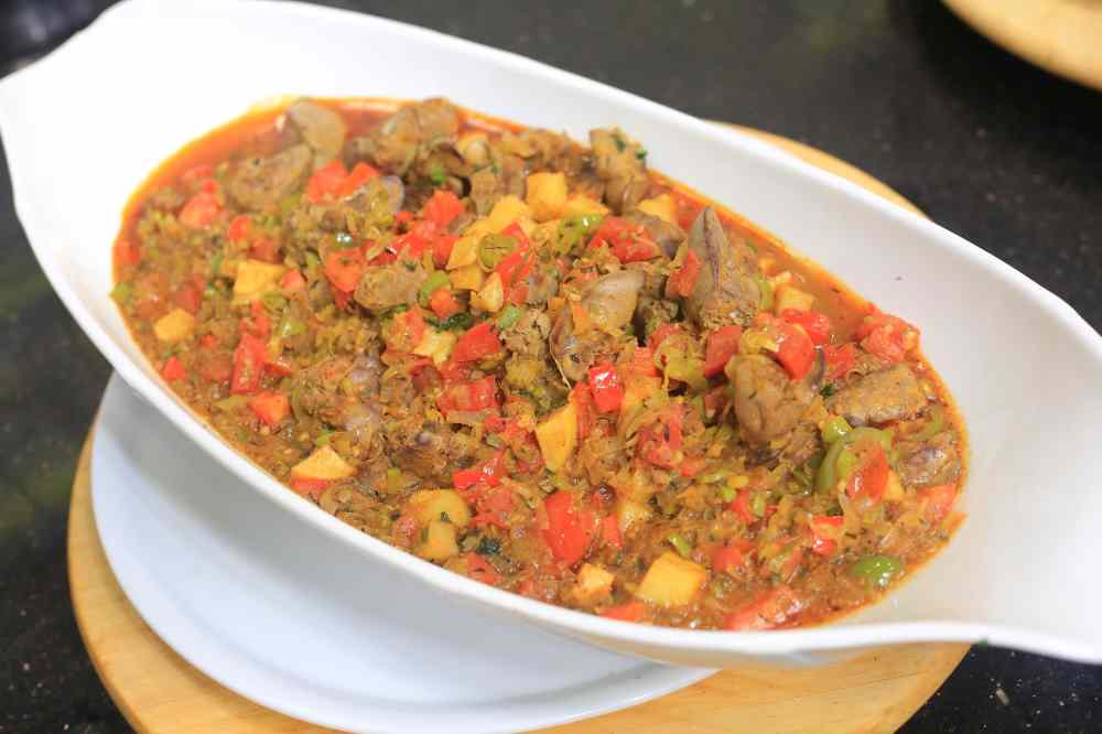 كبدة بخلطة الطماطم