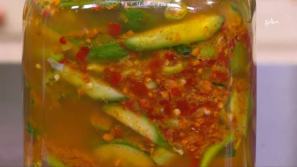 مخلل فلفل وخيار