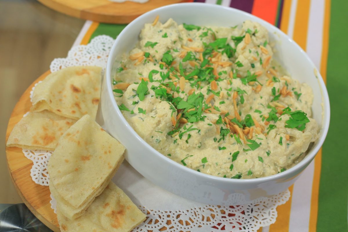 قرنبيط بالطحينة