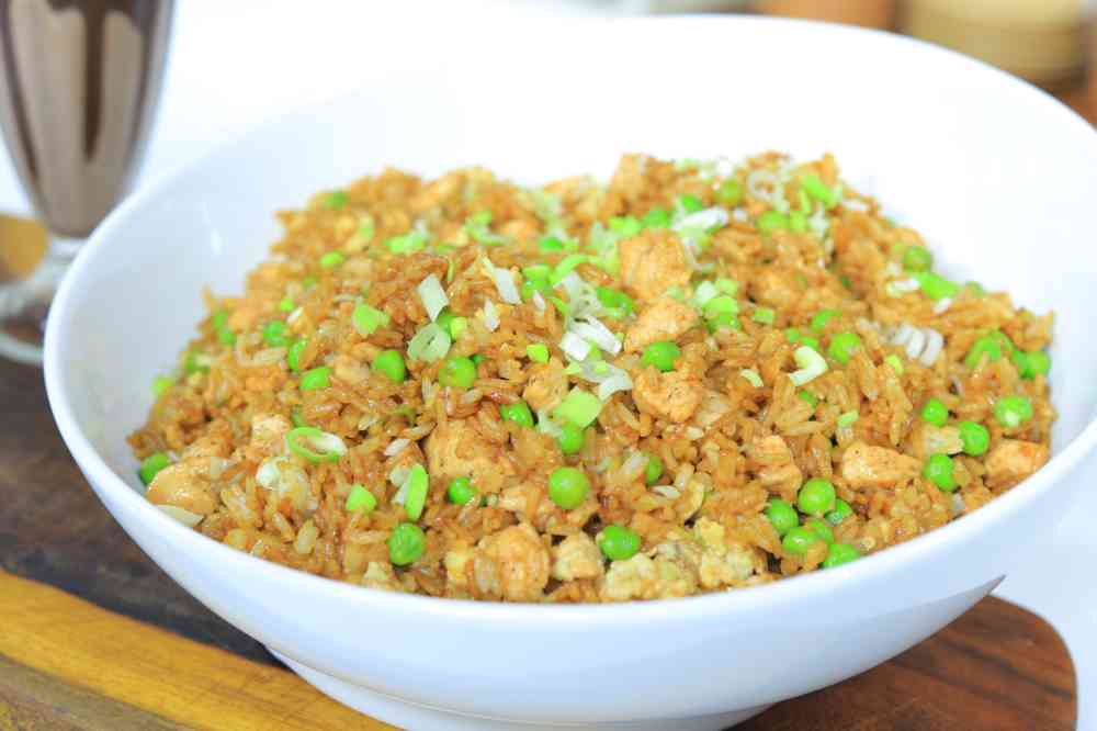 أرز محمر بالدجاج