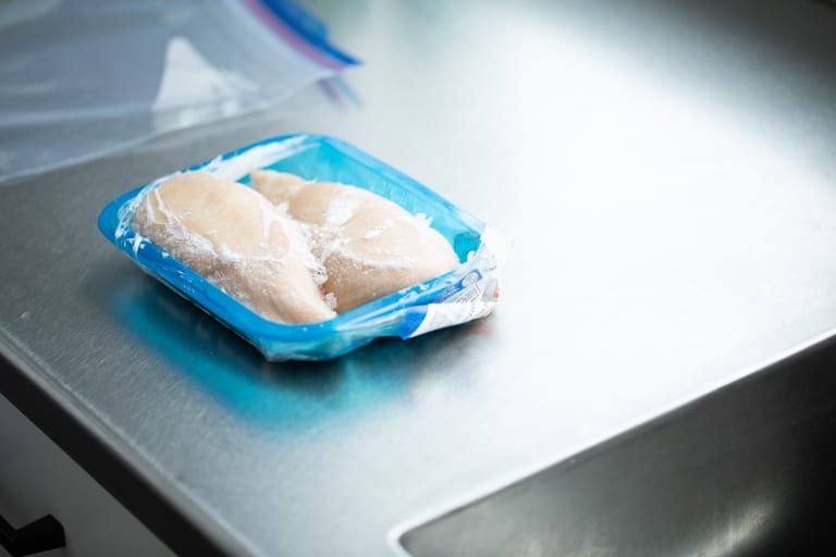 فك الطعام وتجميده أكثر من مرة