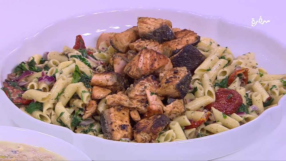 مكرونة بالسلمون