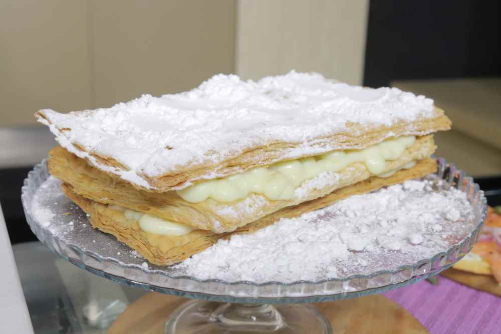 ميل في الباف بيستري