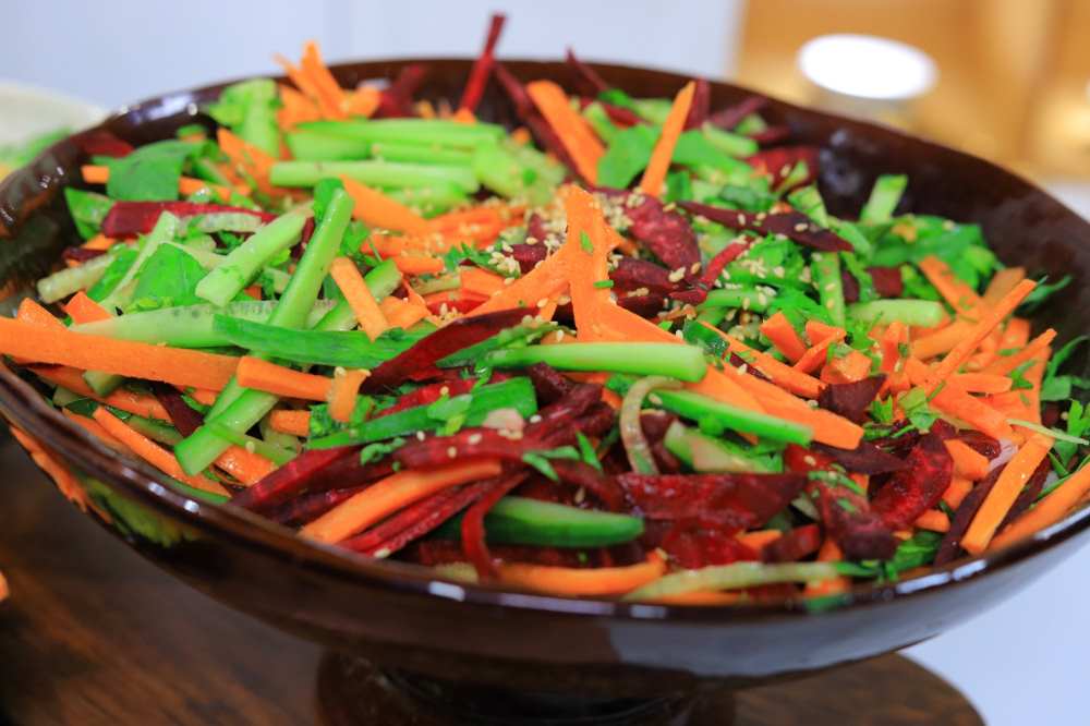 دريسينج سلطة بالسمسم