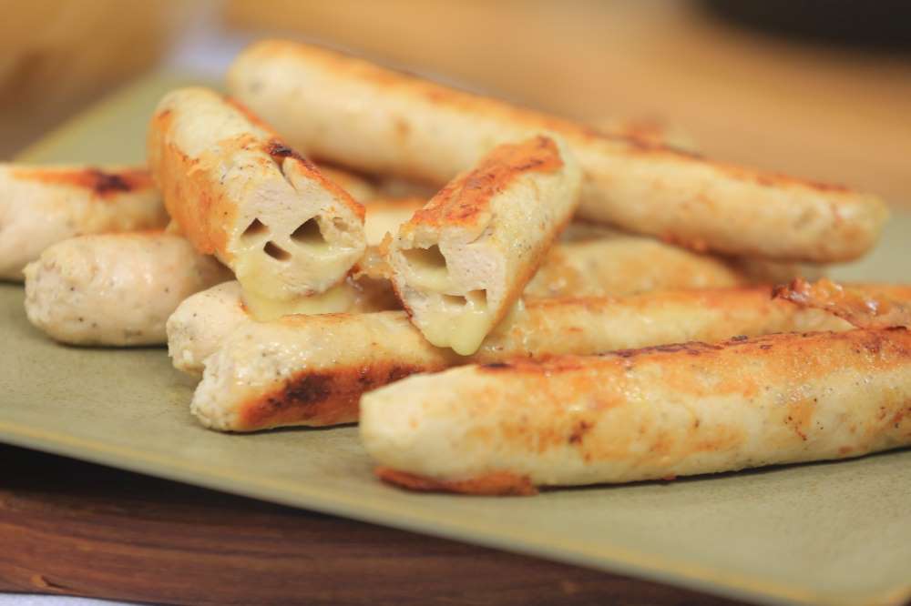 سوسيس الدجاج بالجبن