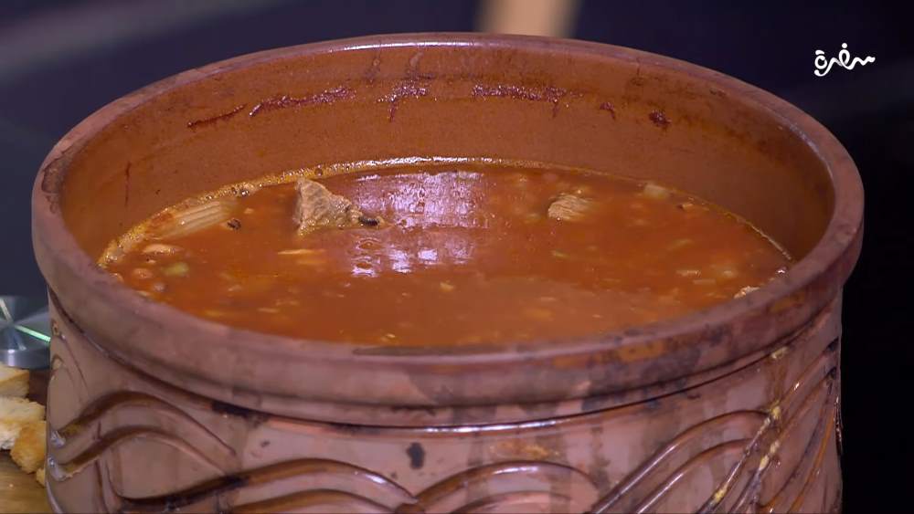 طاجن لوبيا باللحمة