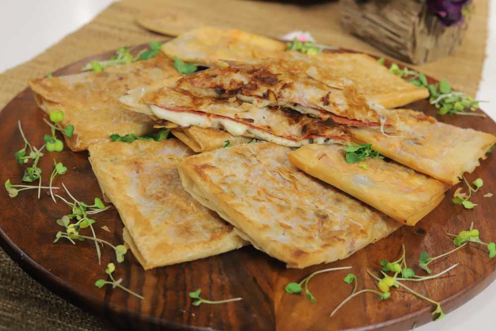 فطائر الجلاش بالطاسة