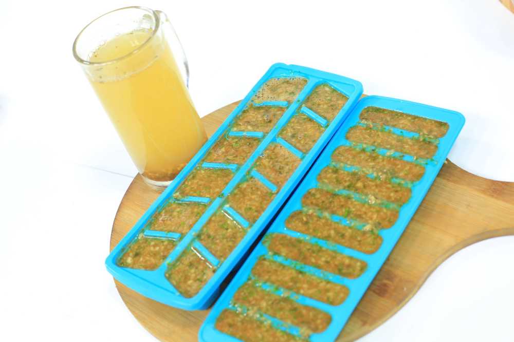 مكعبات النعناع والزنجبيل