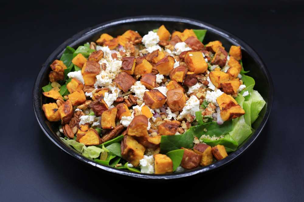 سلطة بطاطا بجبن الماعز