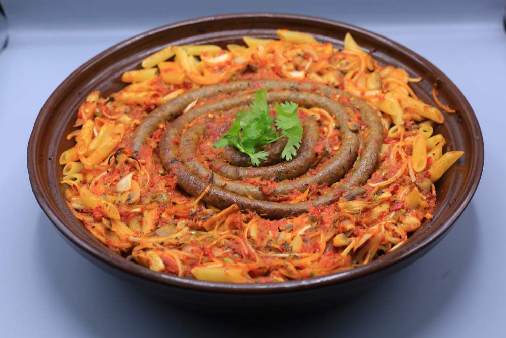 مكرونة بالسجق