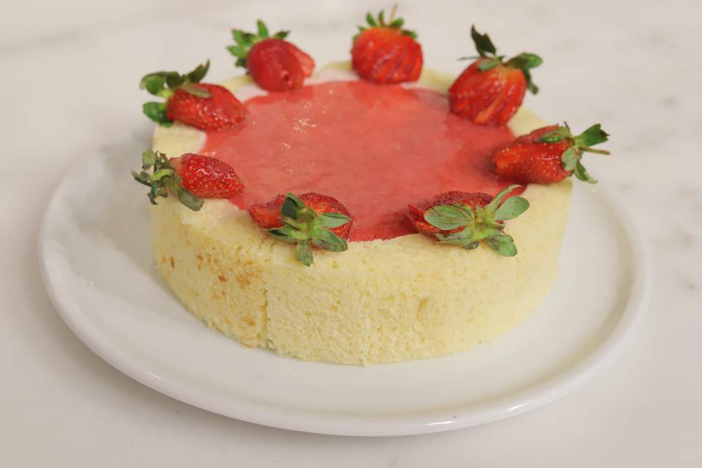 بريوش الفراولة شارلوت