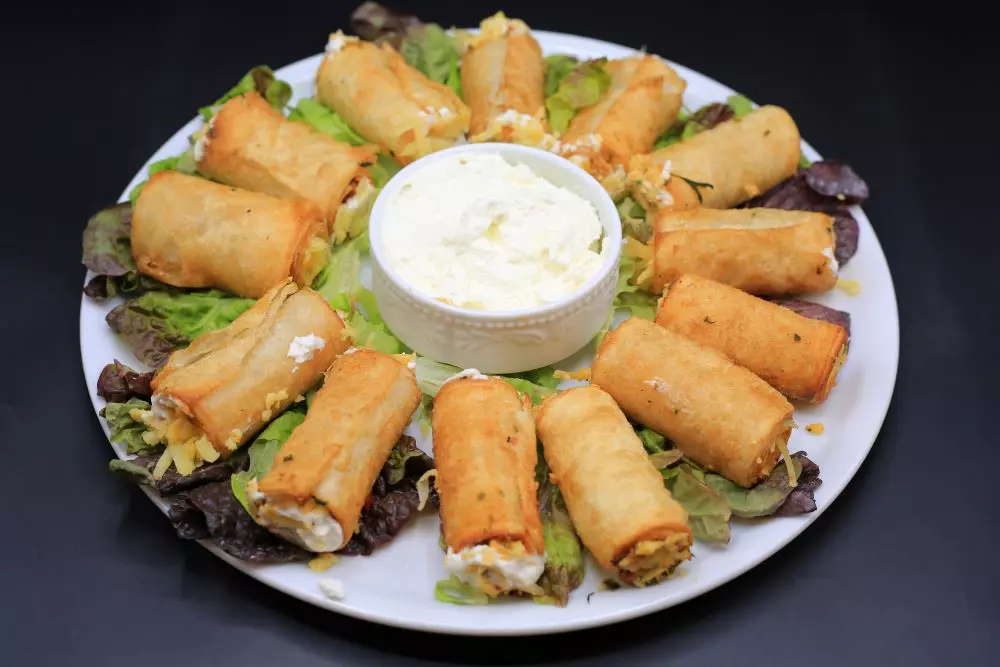 رول السمبوسك بالدجاج