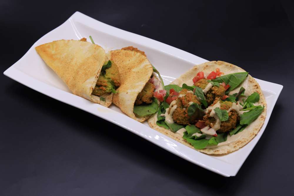 رول الطعمية