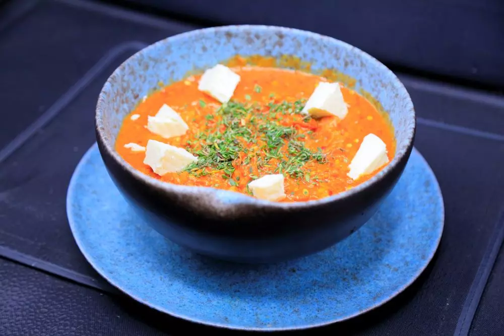 شوربة الطماطم المشوية
