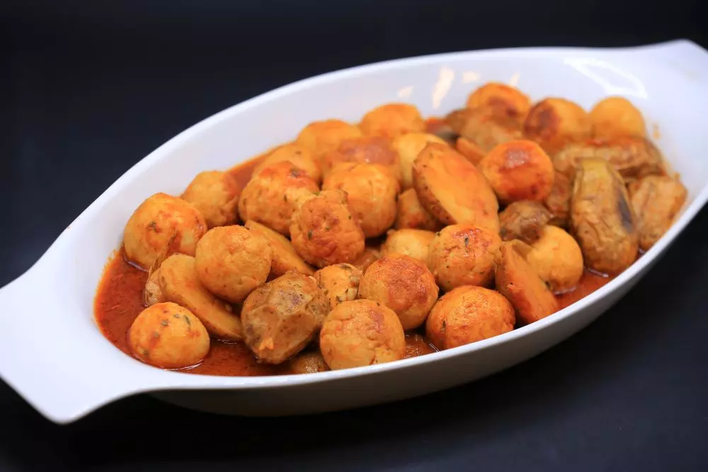 صينية كرات الدجاج بالبطاطس