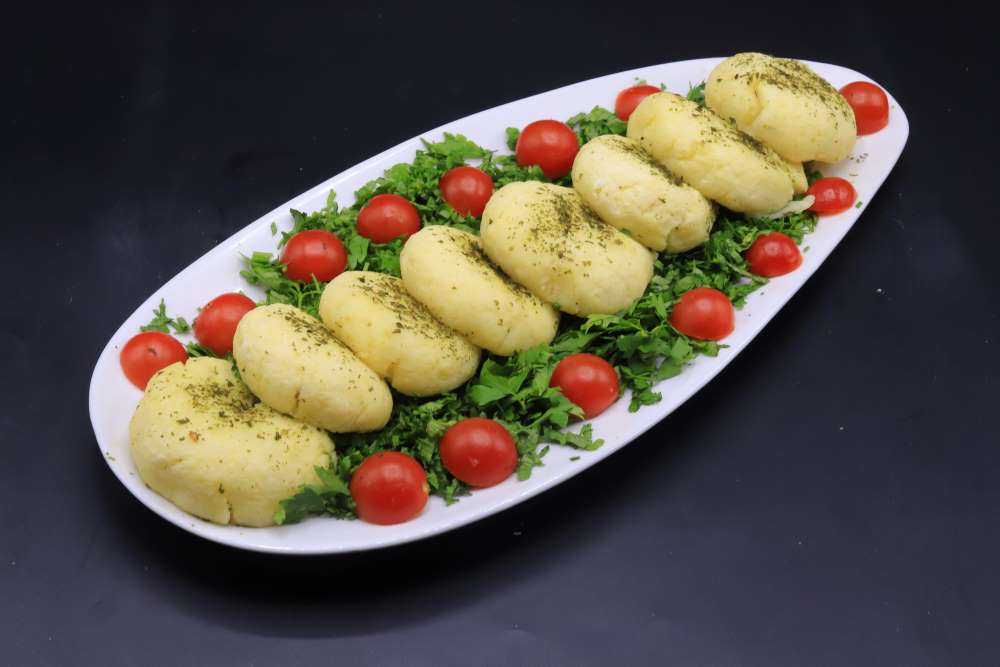 كرات البطاطس بالجبن