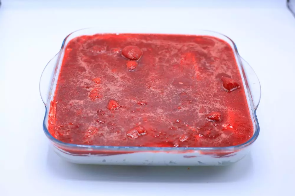 كيك الحليب بالفراولة