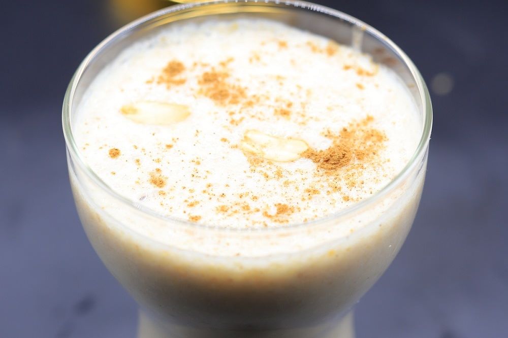 شوفان بالموز والتمر