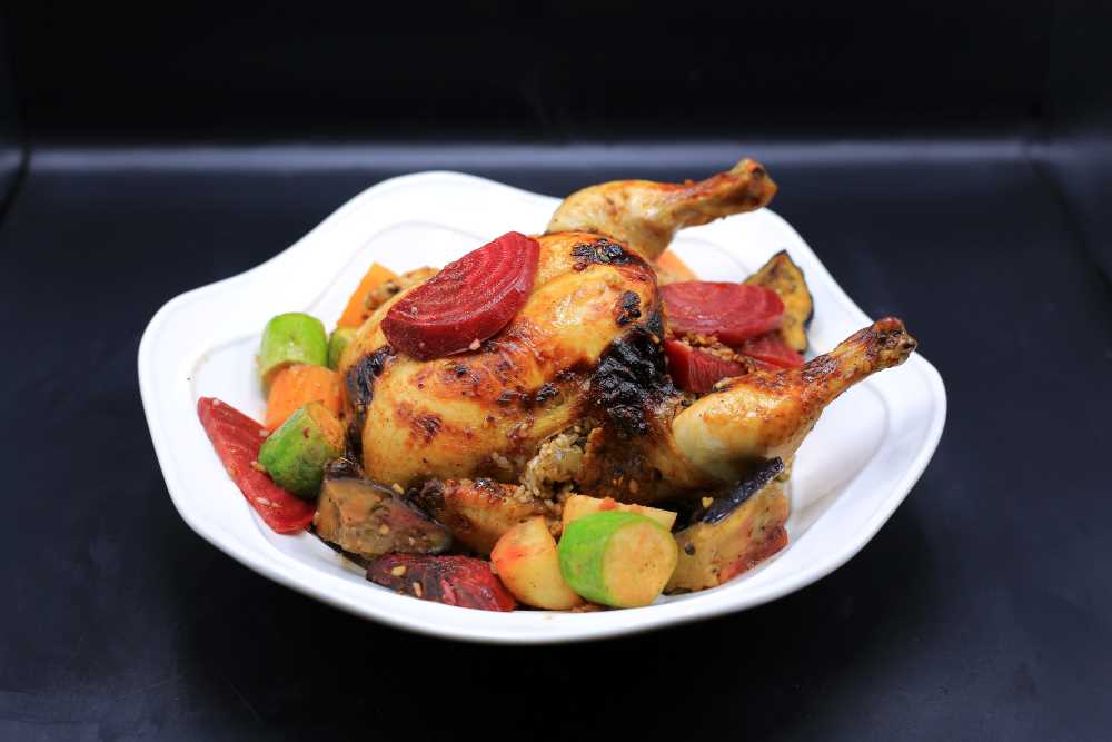 دجاج محشي في الكيس الحراري