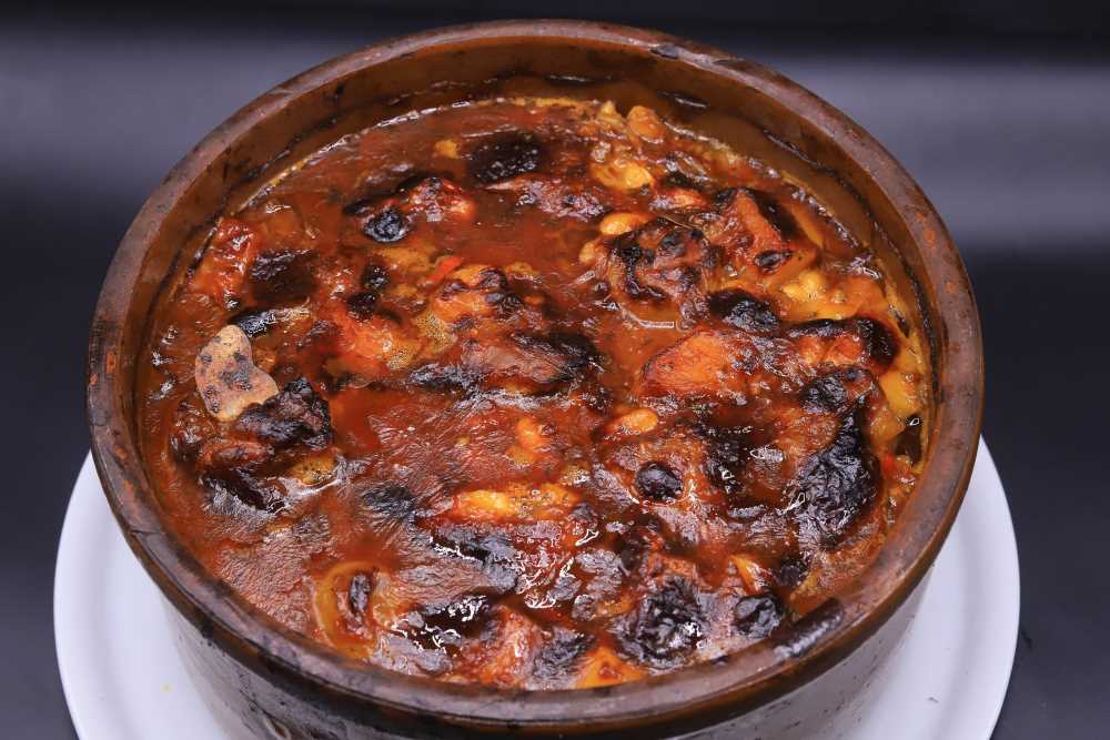 طاجن كوارع بالفاصوليا