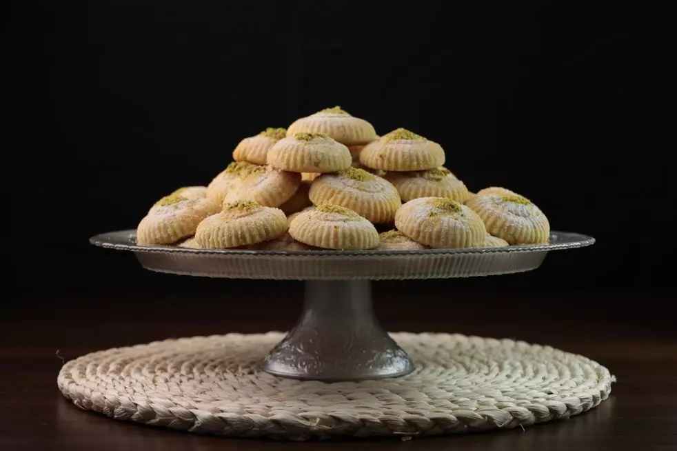 طريقة عمل الكحك الناعم بالكيلو والكوب