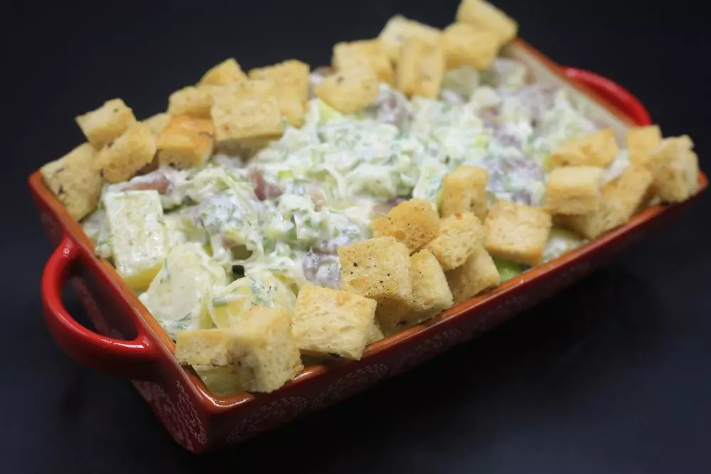 سلطة بطاطس بالفسيخ
