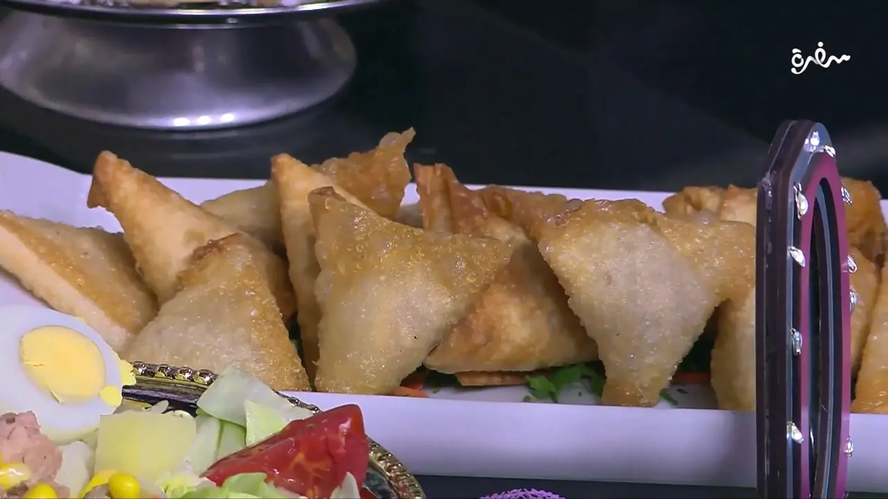 سمبوسك بالتونة والجبنة الكريمي