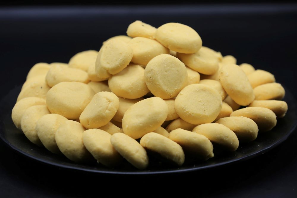 غريبة بطريقة توتا