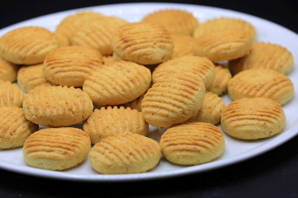 كحك بالزيت وكحك بالبيكنج بودر