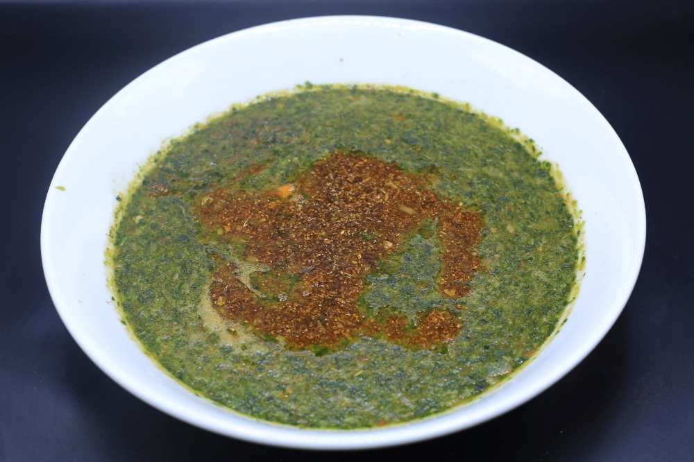 ملوخية بالجمبري حارة